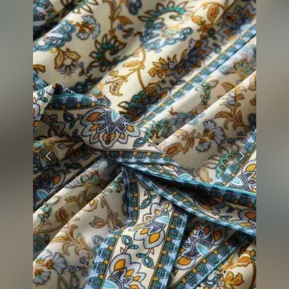WORLD MARKET Floral Kimono with Blue and Tan Accents - Picture 5 of 17
